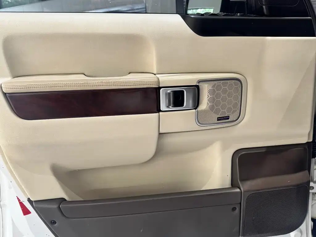Land Rover Range Rover 2011 5.0 SC V8