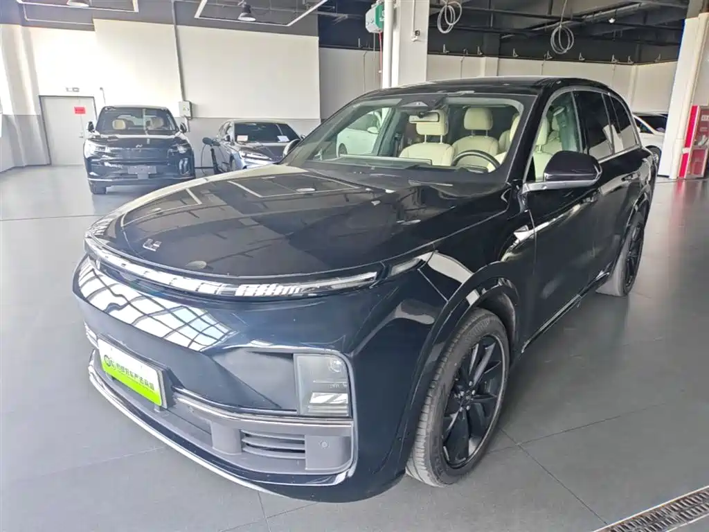 Li Auto Li L8 2023