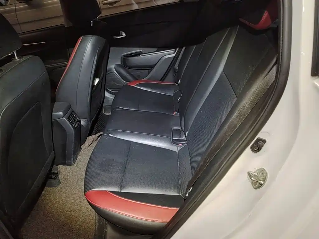 Kia KX Cross — миниатюра 17