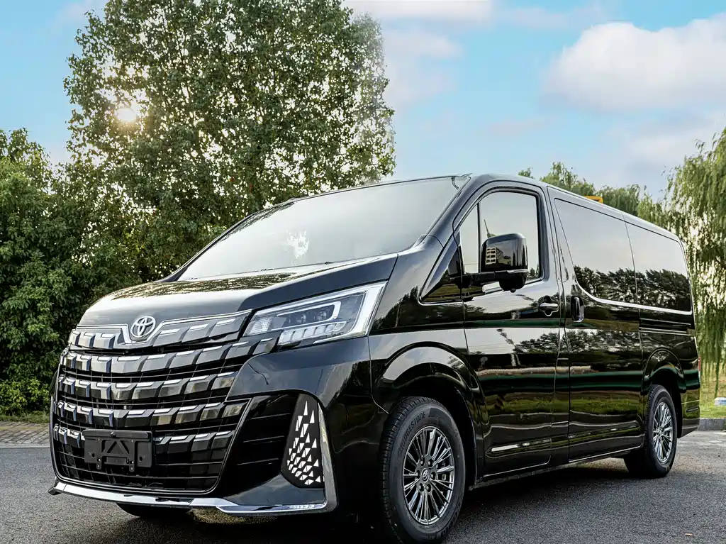Toyota Hiace 0