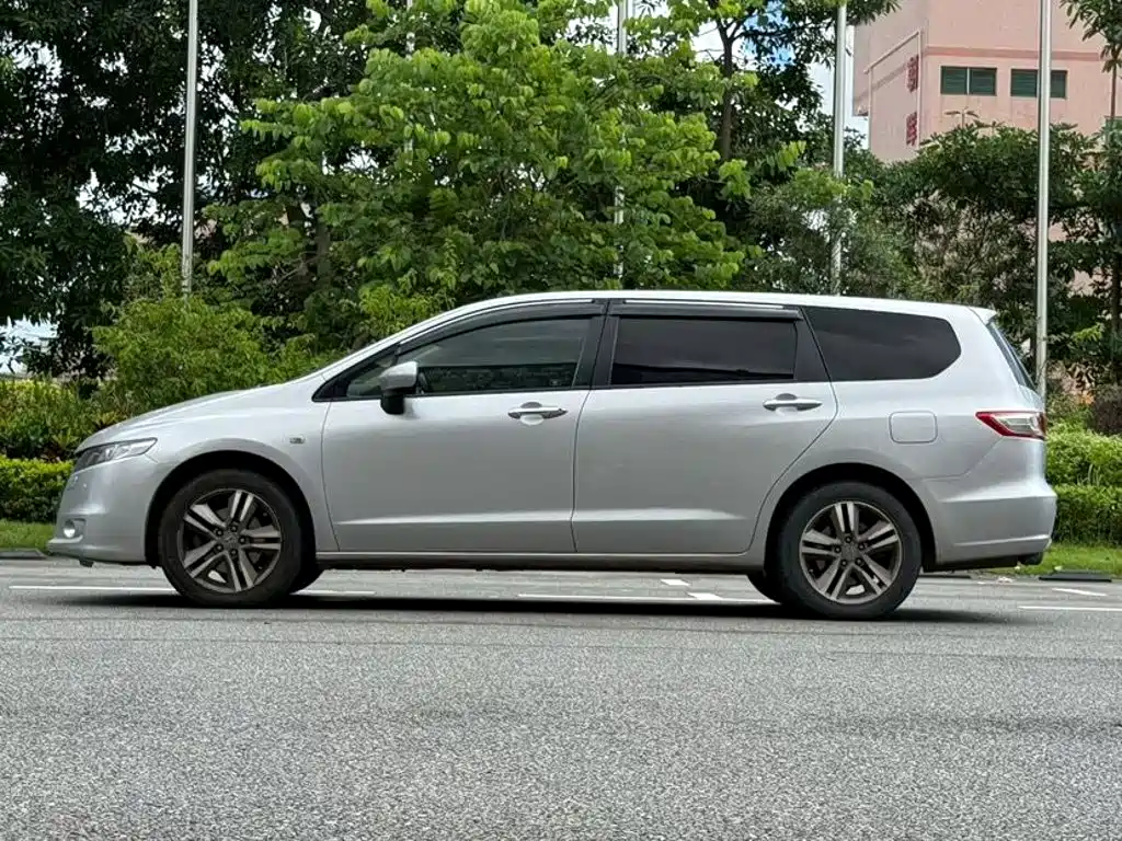 Honda Odyssey — миниатюра 8