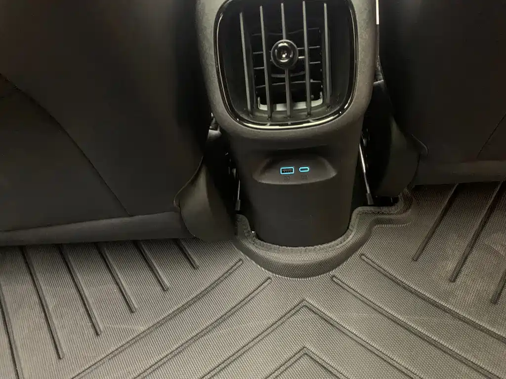 BYD Dolphin — миниатюра 15