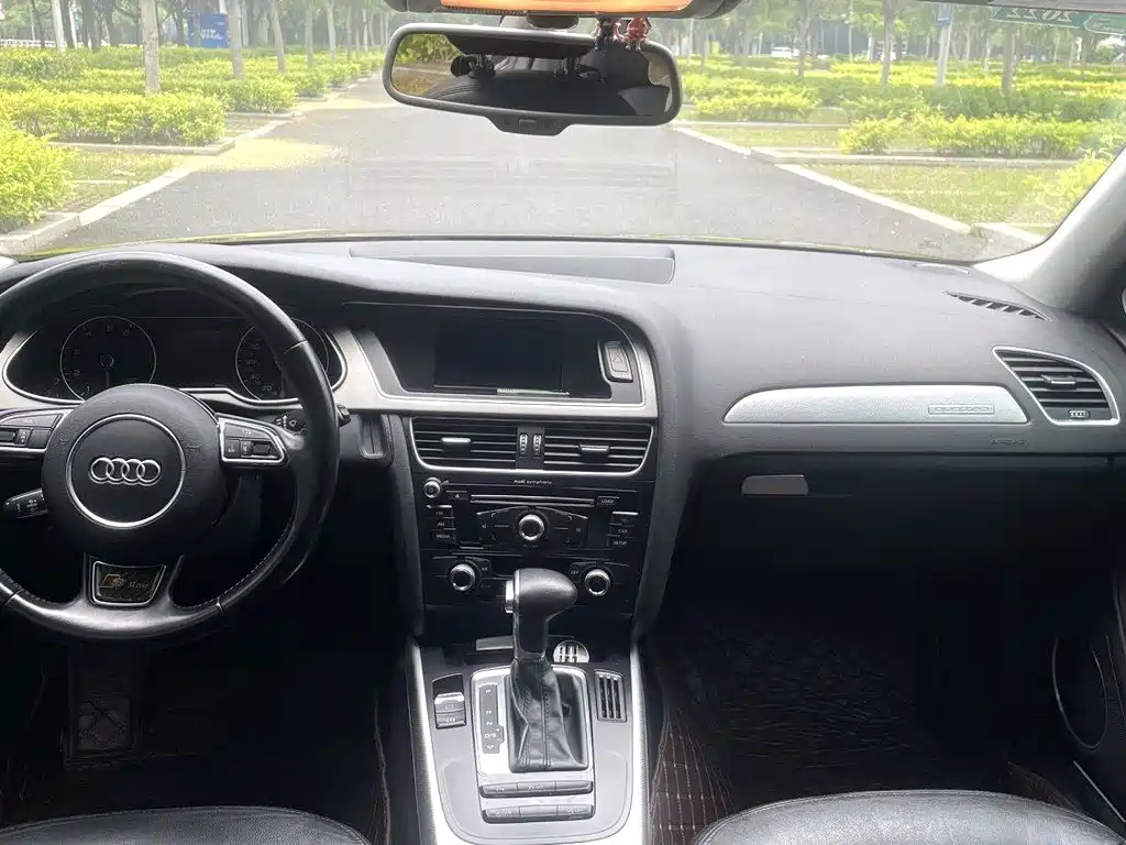 Audi A4L 2016 45 TFSI quattro Sport