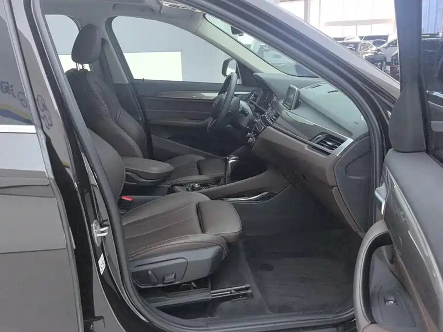 BMW X1 — миниатюра 8