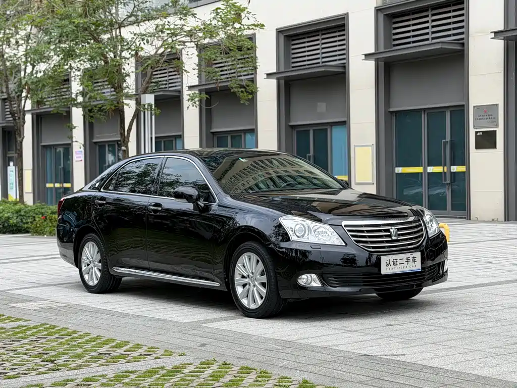 Toyota Crown 2011 2.5L Royal