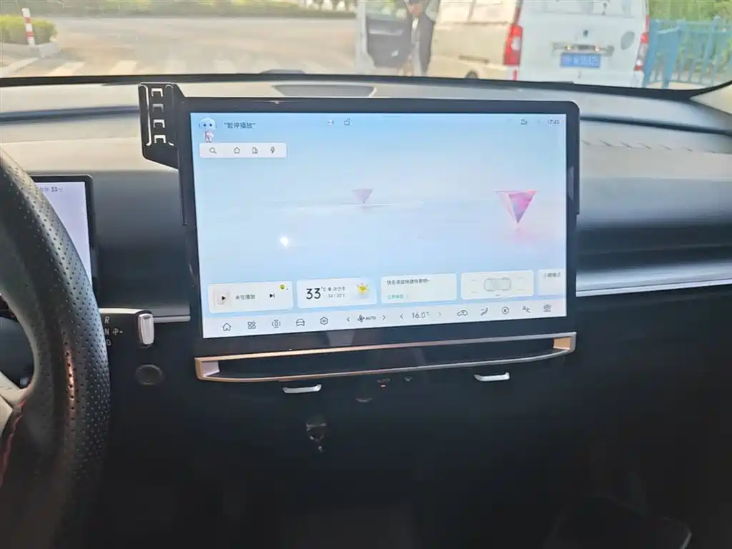 Venucia VX6 — миниатюра 13
