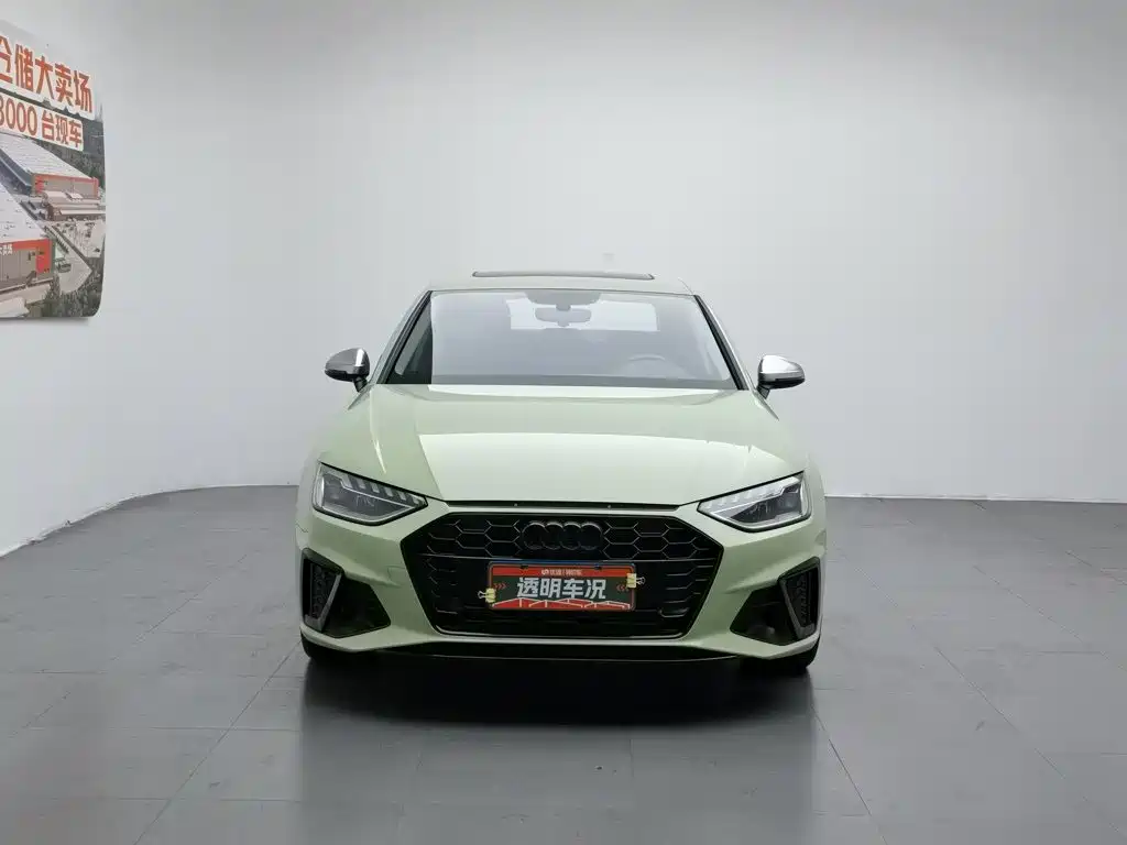 Audi A4L 2022 40 TFSI Luxury