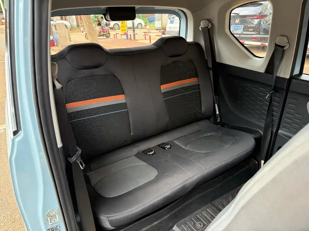 Wuling MINIEV — миниатюра 5
