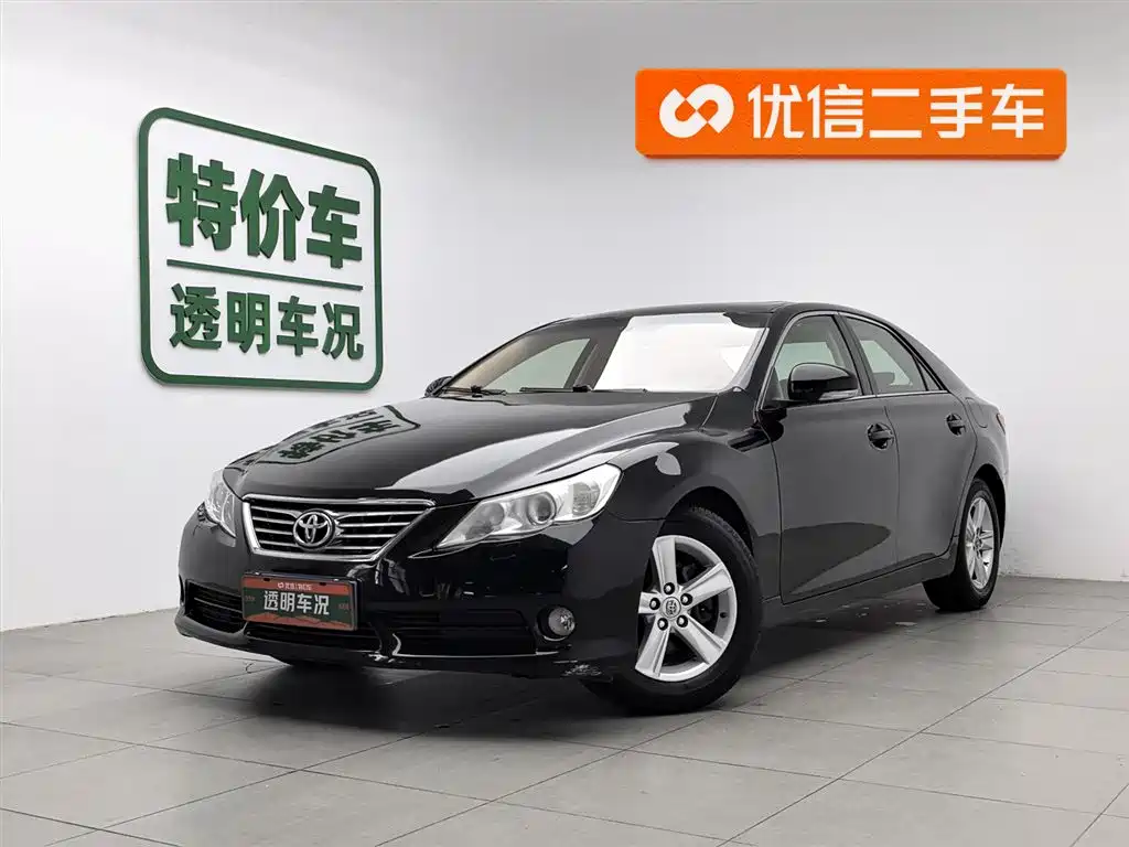 Toyota Reiz 2011