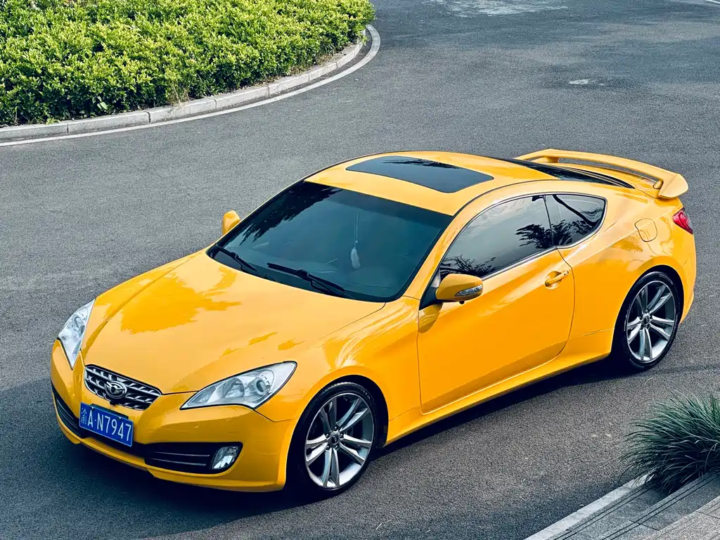 Hyundai Genesis Coupe 2012