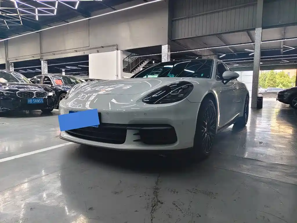 Porsche Panamera 2020