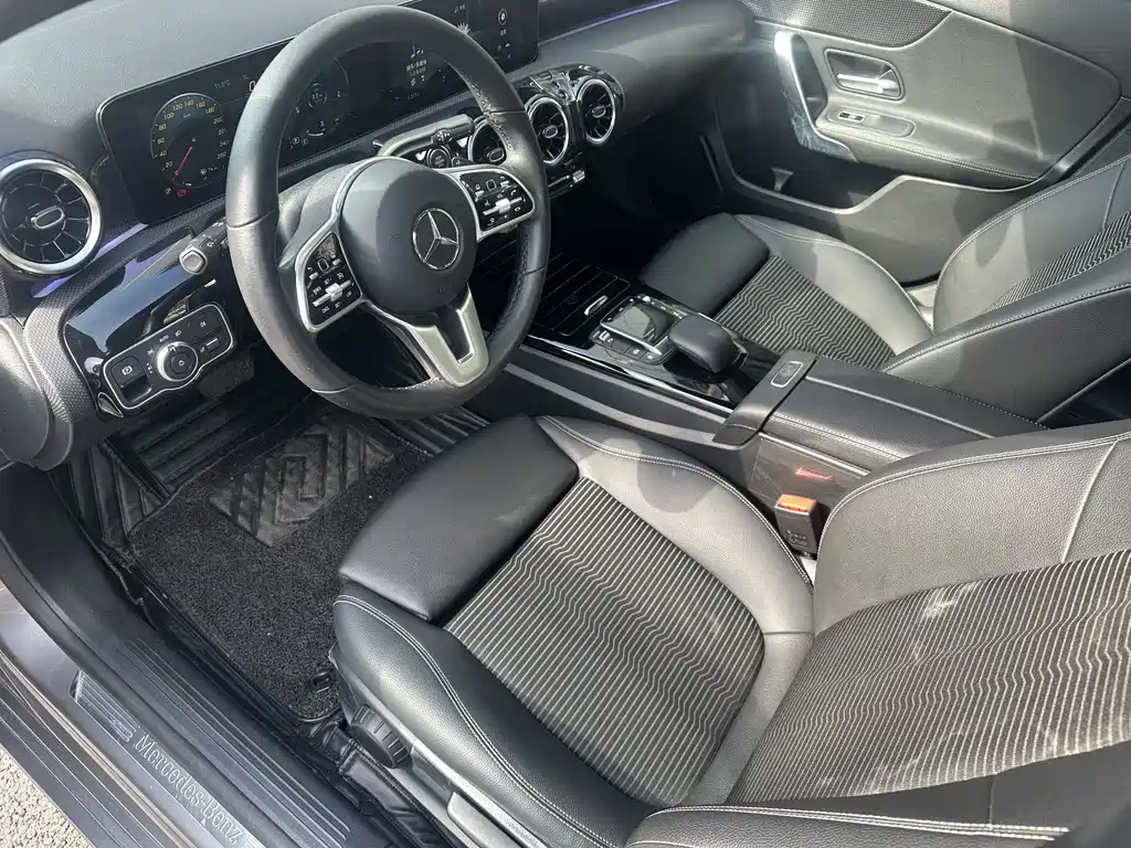 MERCEDES-BENZ A CLASS