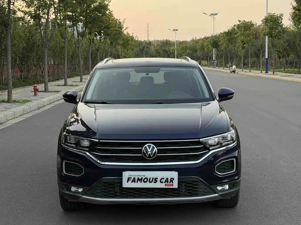 Volkswagen T-Roc — миниатюра 2