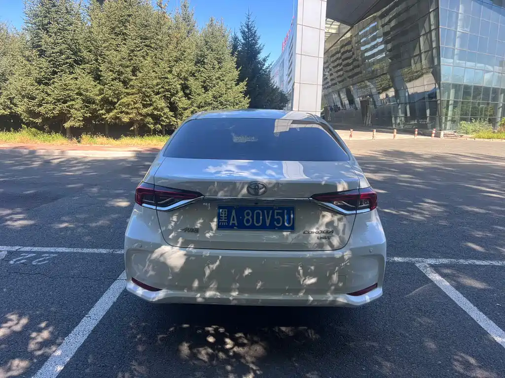 Toyota Corolla — миниатюра 5