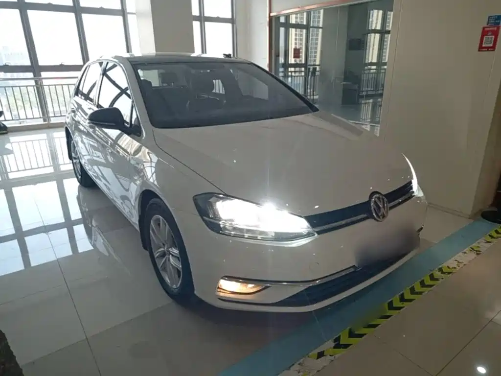 Volkswagen Golf — миниатюра 4