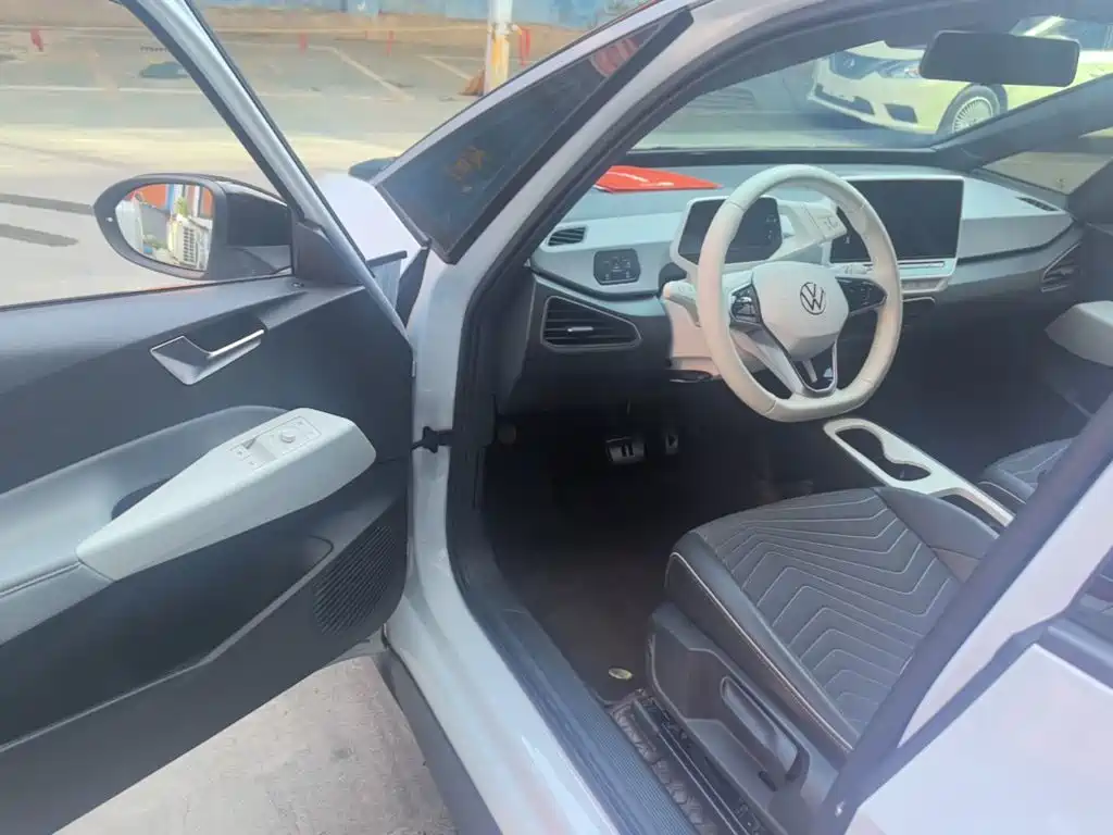 Volkswagen ID.3 — миниатюра 16