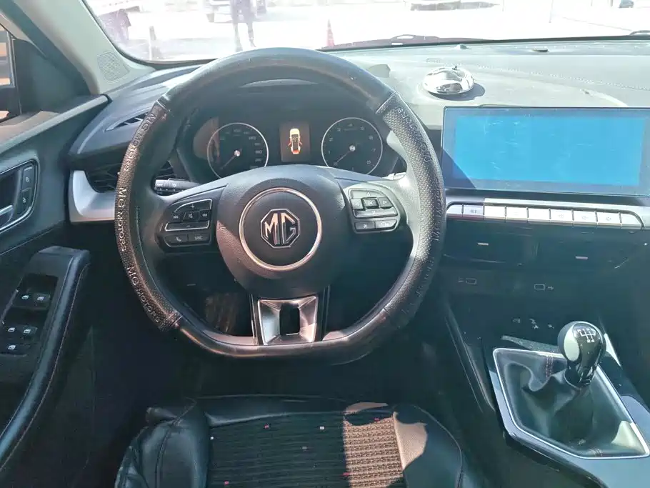 MG MG5 — миниатюра 15