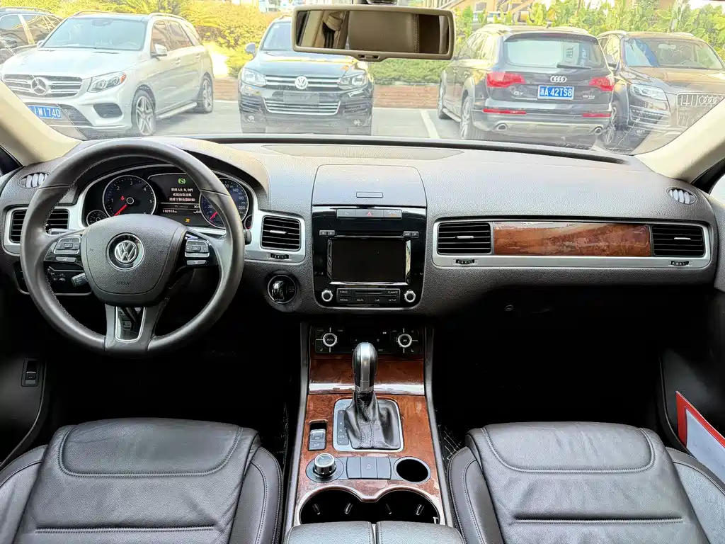 Volkswagen Touareg — миниатюра 14