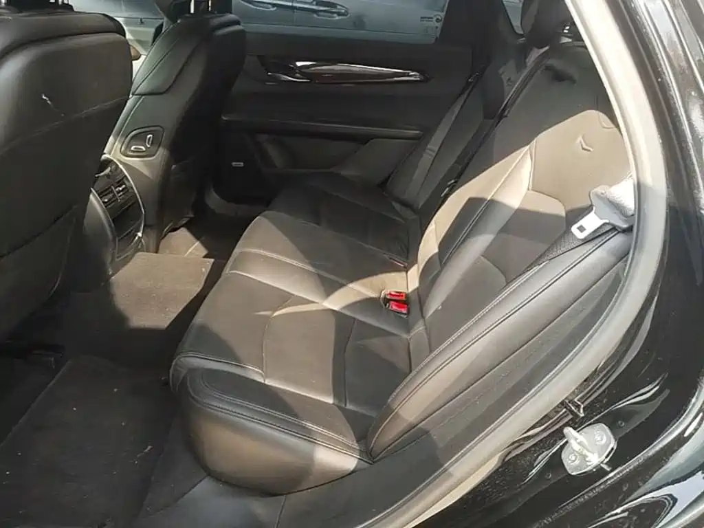 Cadillac CT6 — миниатюра 17