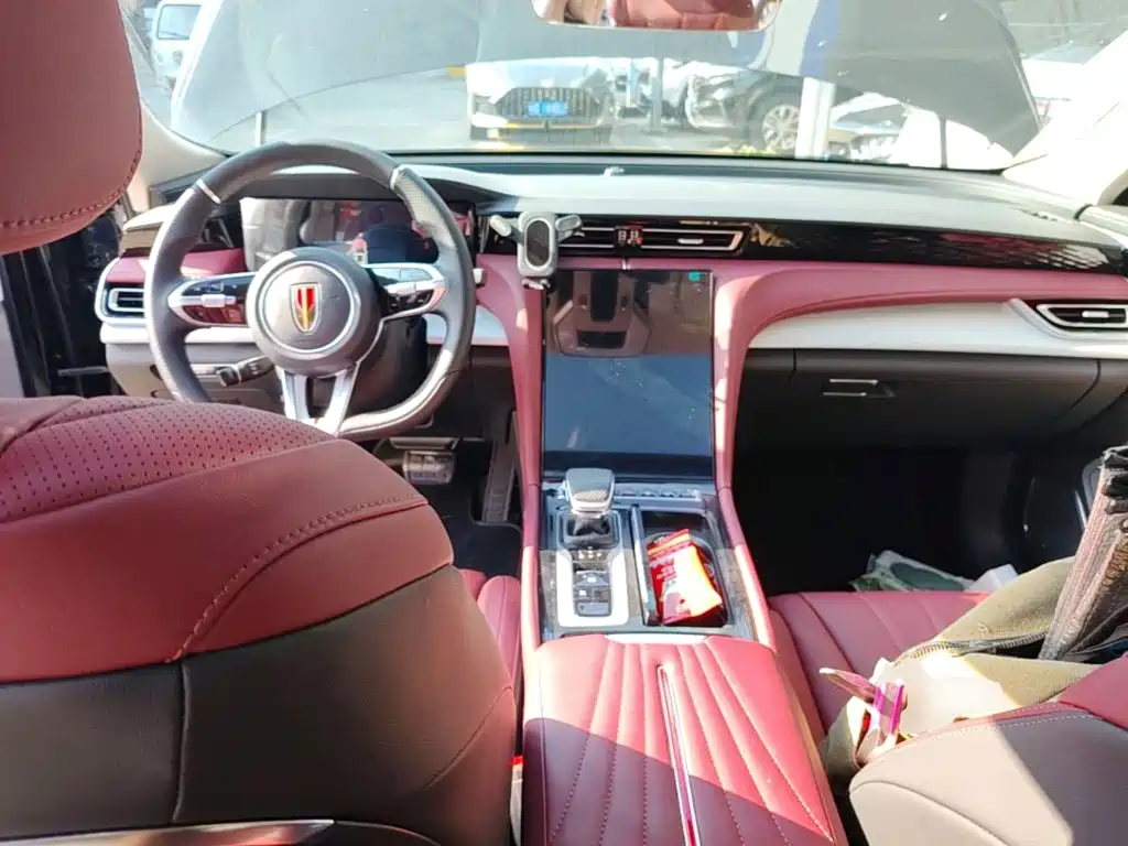Hongqi Hongqi H5 — миниатюра 10