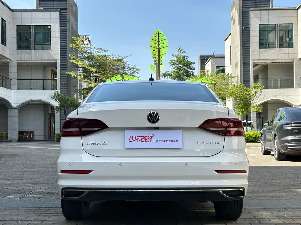 Volkswagen Lavida 2022 1.5L AT Comfort