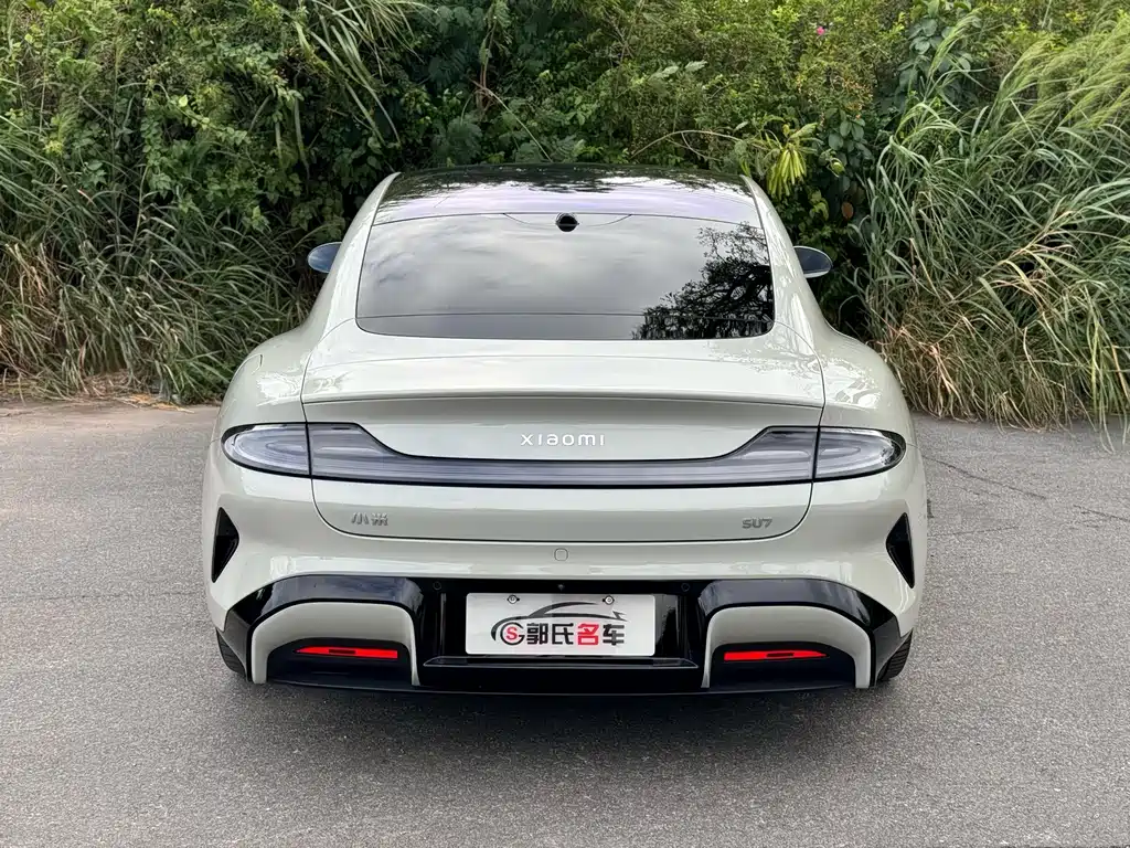 XIAOMI CAR XIAOMI SU7