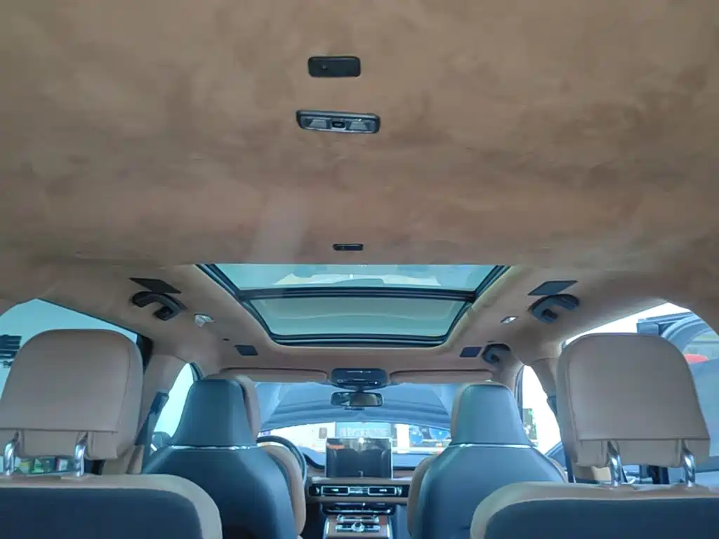 Lincoln Aviator — миниатюра 18
