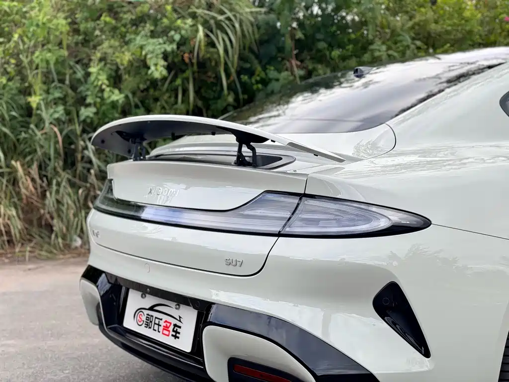 XIAOMI CAR XIAOMI SU7
