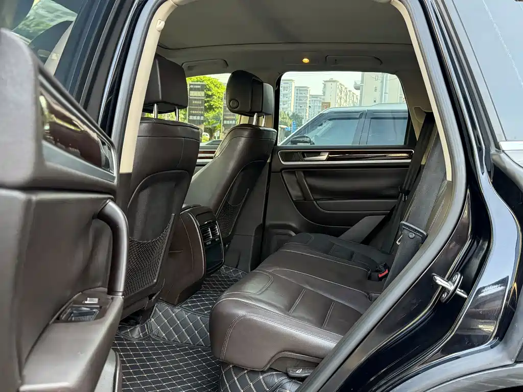 Volkswagen Touareg — миниатюра 11