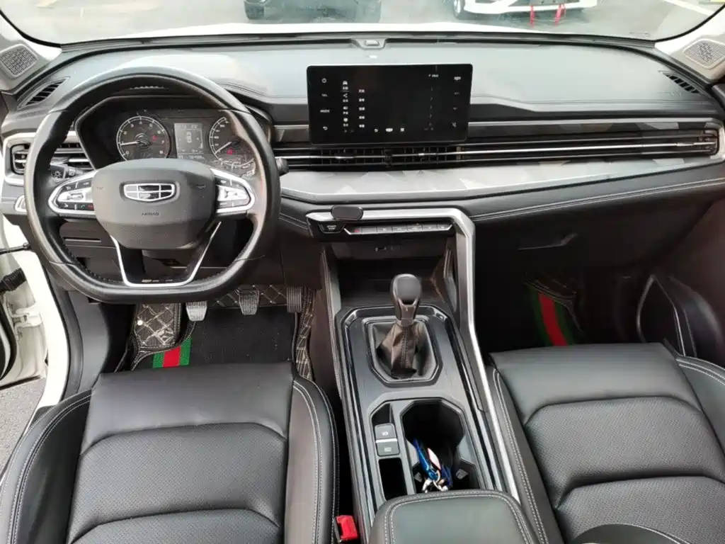 Geely Vision X6 — миниатюра 10