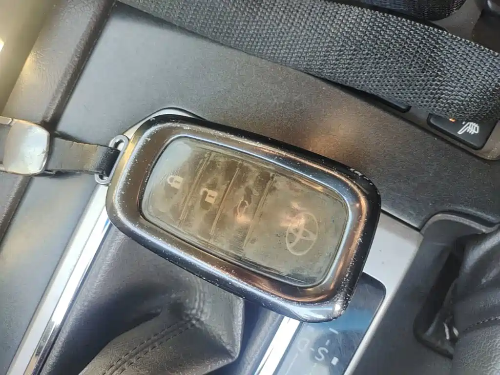 Toyota Prado — миниатюра 9