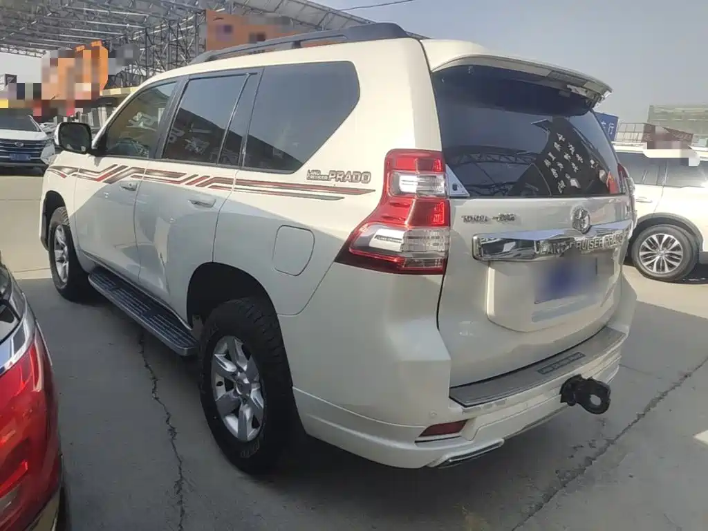 Toyota Prado — миниатюра 5
