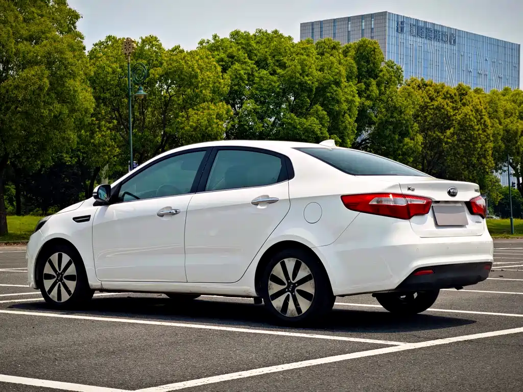 Kia K2 2012 1.6L AT Premium ECO