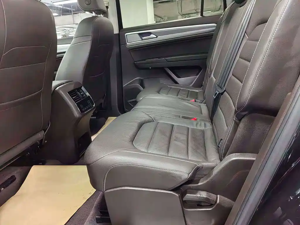 Volkswagen Teramont — миниатюра 13