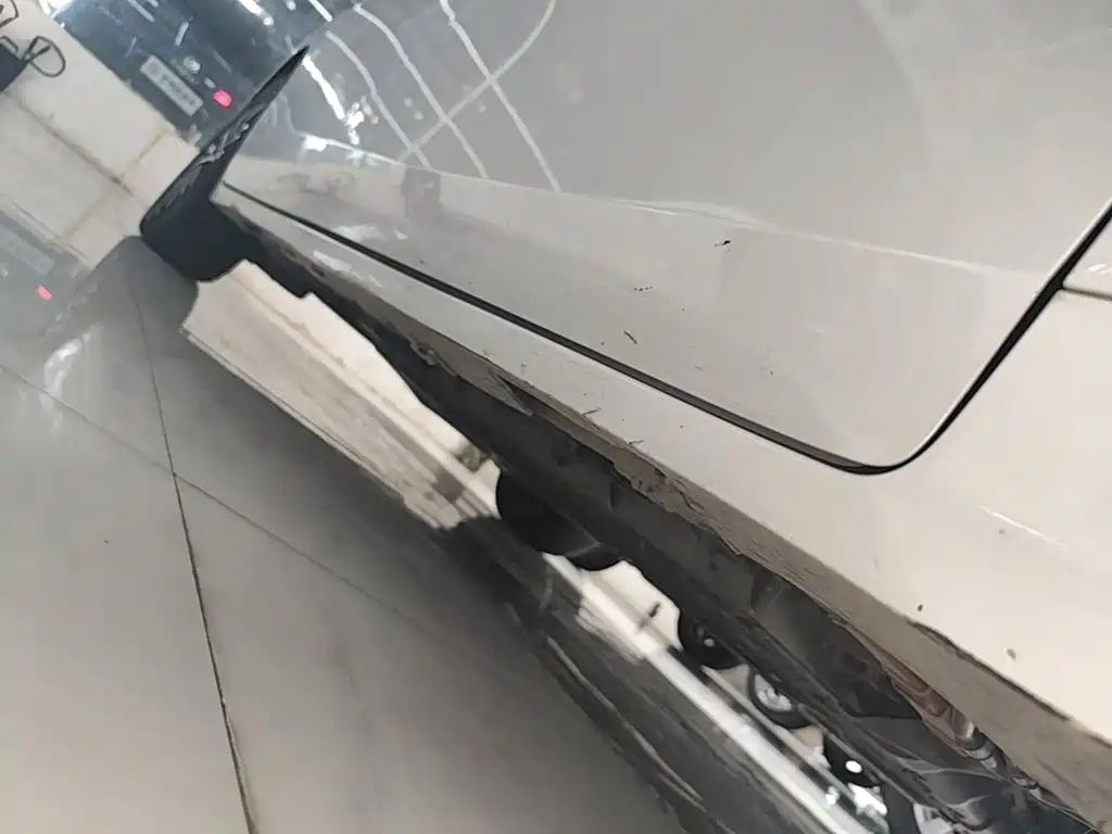 GAC Motor Trumpchi E8 PHEV — миниатюра 21