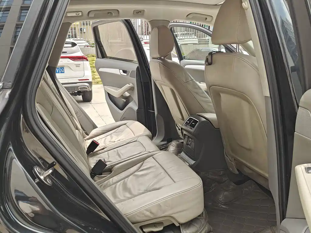 Audi Q5 — миниатюра 8