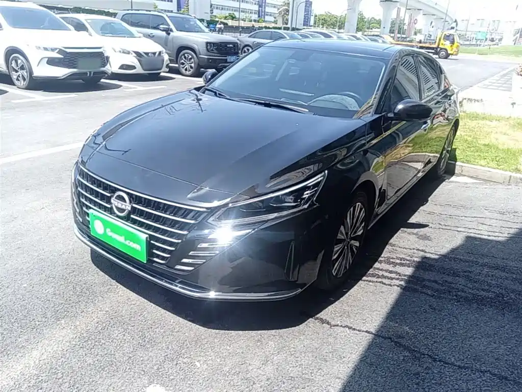 Nissan Teana 2024