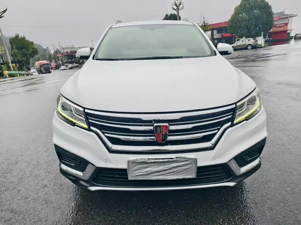 ROEWE RX3