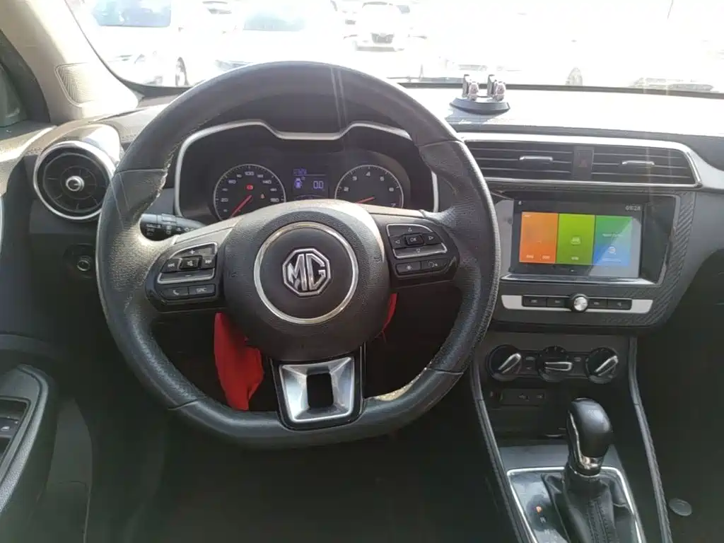 MG ZS — миниатюра 11