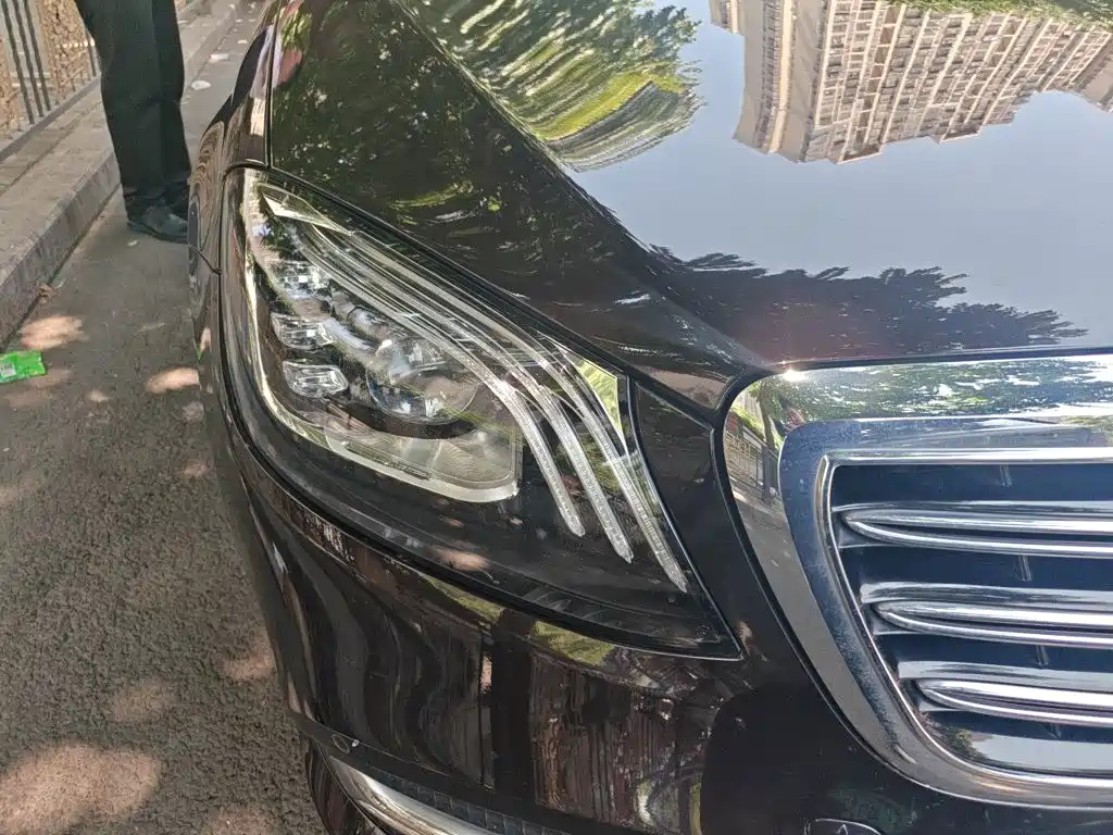 Mercedes-Benz S-Class — миниатюра 7