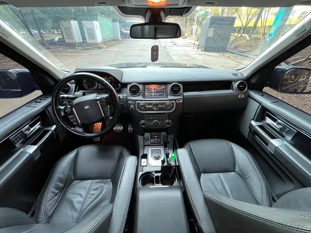 Land Rover Discovery — миниатюра 15