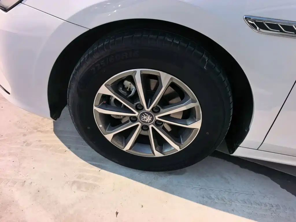BYD Qin PLUS — миниатюра 23