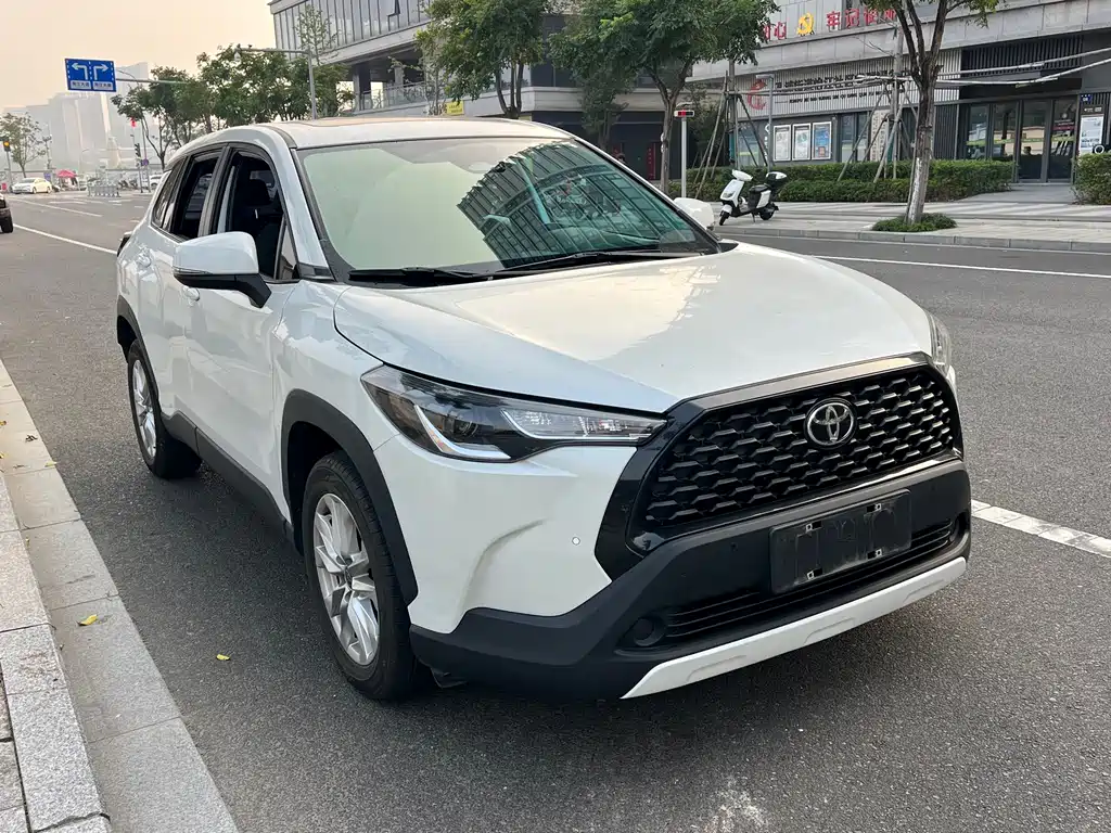 Toyota Corolla Cross — миниатюра 3