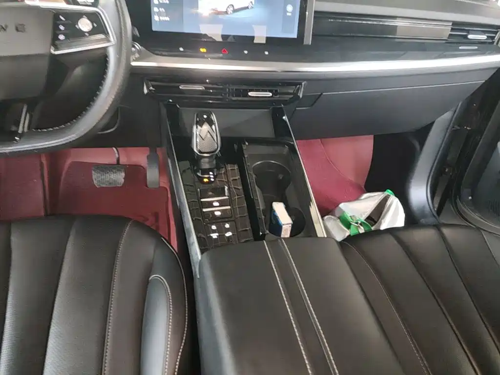 Roewe RX5 MAX — миниатюра 14