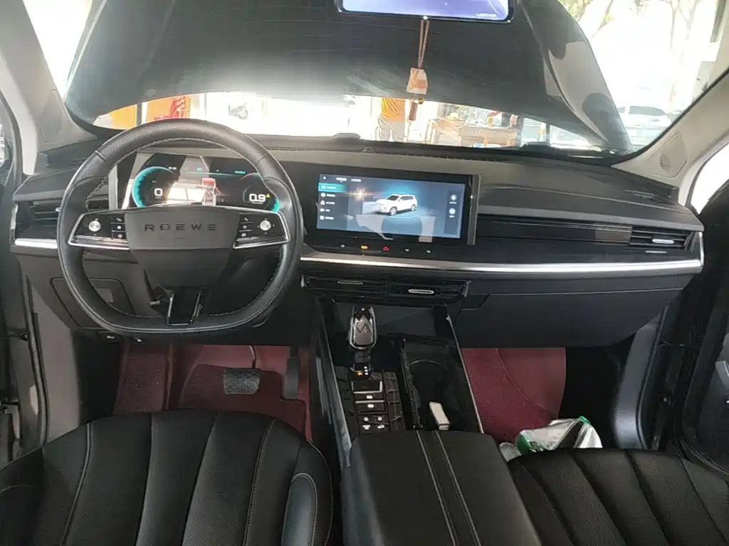 Roewe RX5 MAX — миниатюра 10