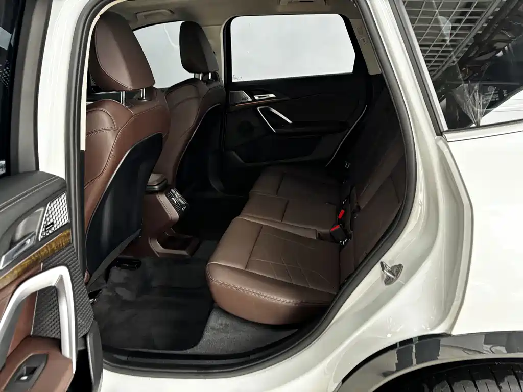 BMW X1 — миниатюра 23