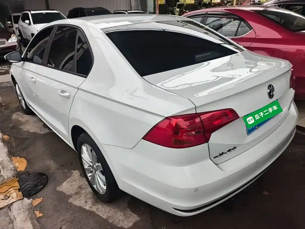 Volkswagen Bora — миниатюра 5