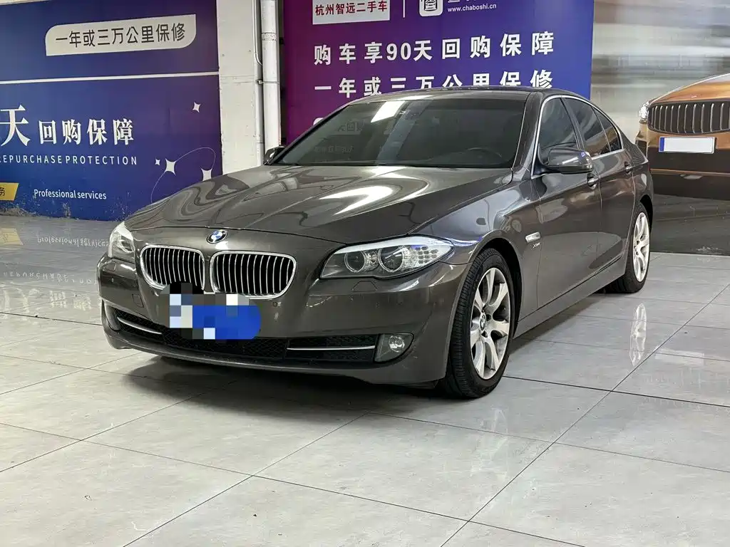 BMW 5 Series (Import) — миниатюра 2