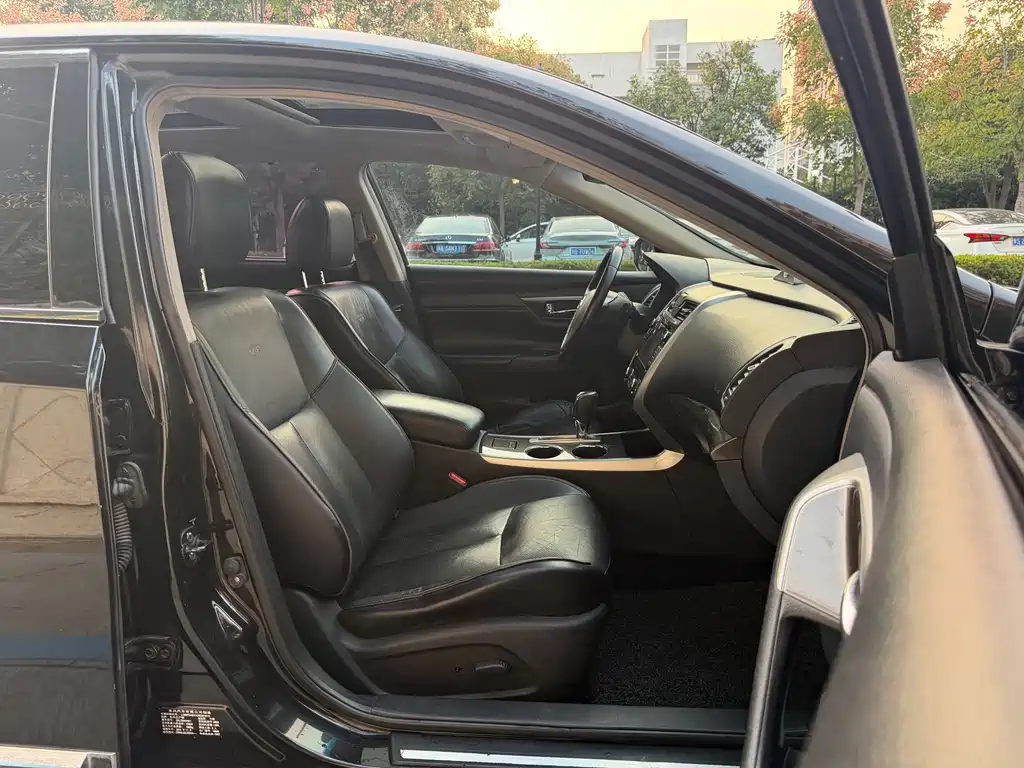 Nissan Teana — миниатюра 12