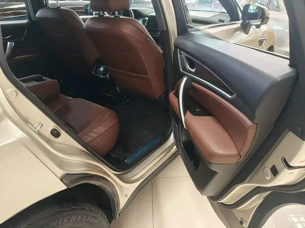 Honda UR-V — миниатюра 9